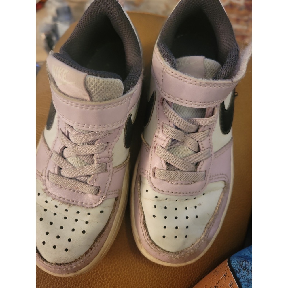 Nike BQ5451-005 Court Borough Low 2 Sneakers Photon Dust Size 105 Youth Lily